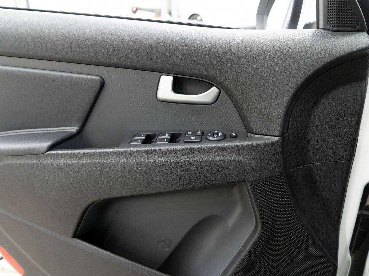 Kia Sportage, 2015 Фото №14