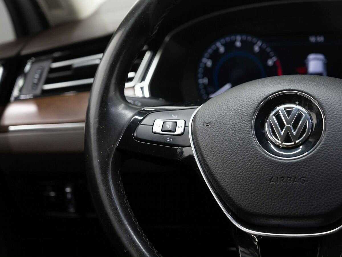 Volkswagen Passat, 2016 Фото №14