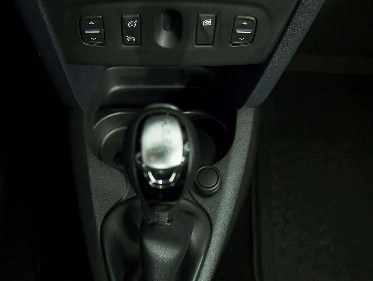 Renault Logan, 2015 Фото №14