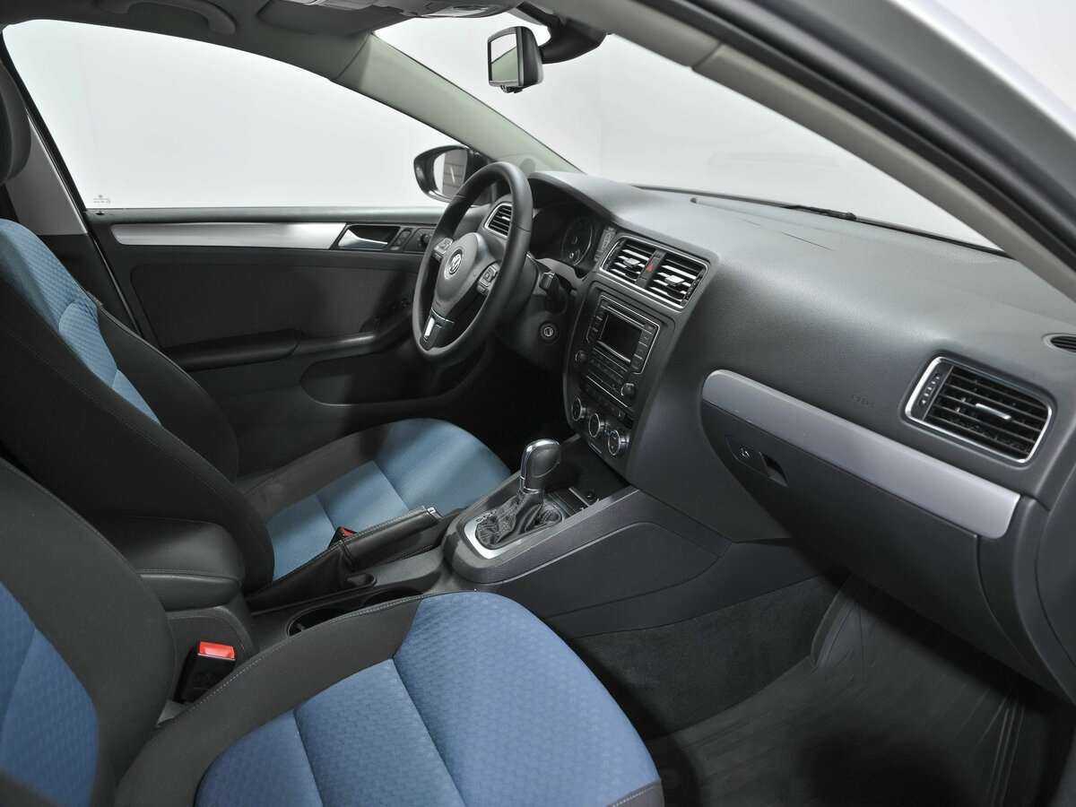 Volkswagen Jetta, 2013 Фото №16