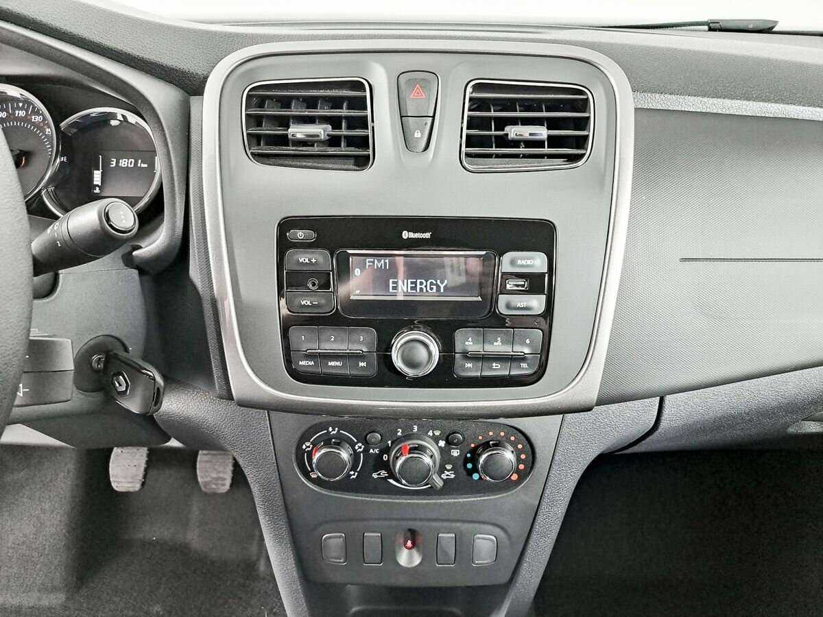 Renault Logan Stepway, 2021 Фото №13