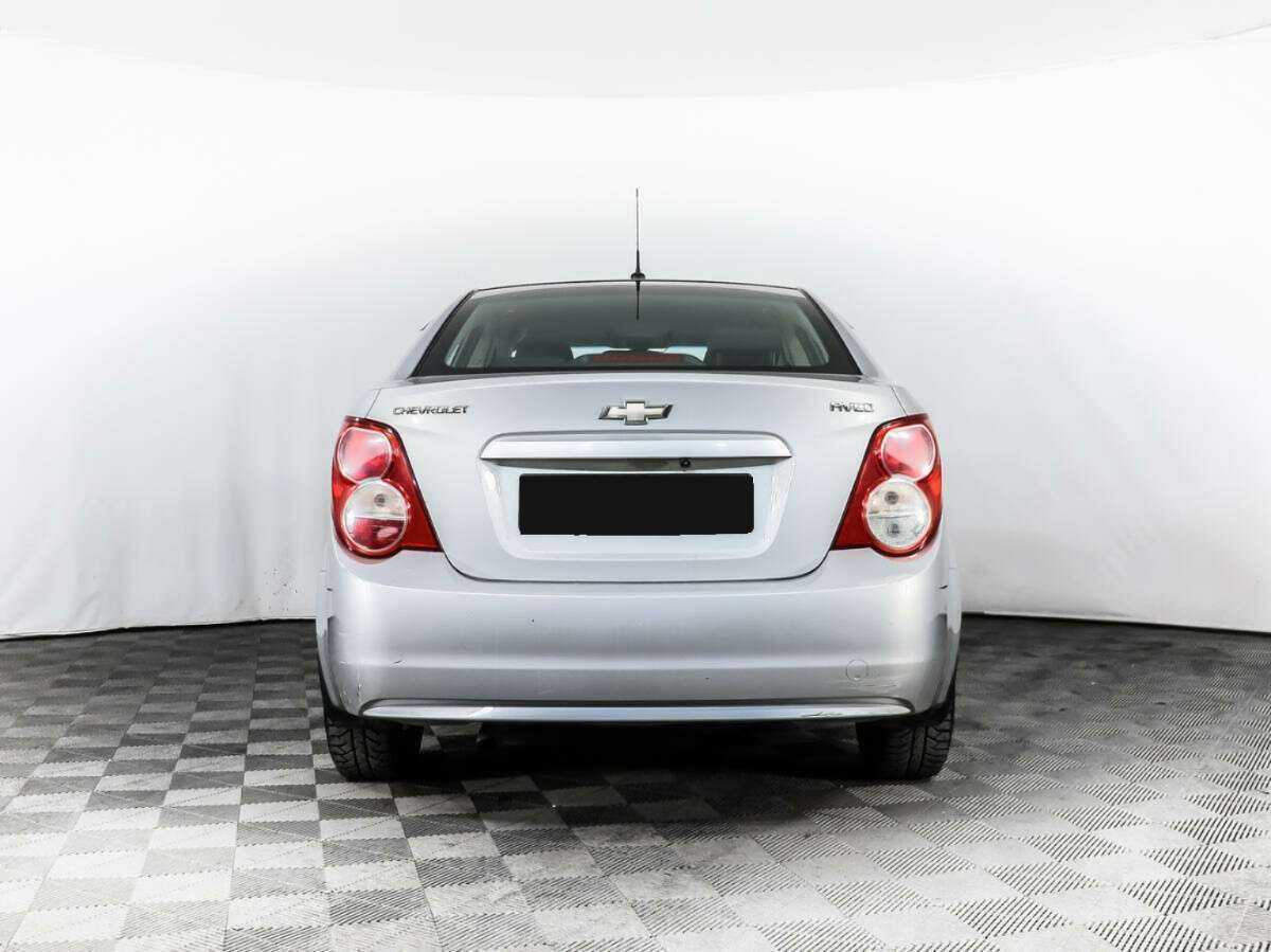 Chevrolet Aveo, 2013 Фото №6