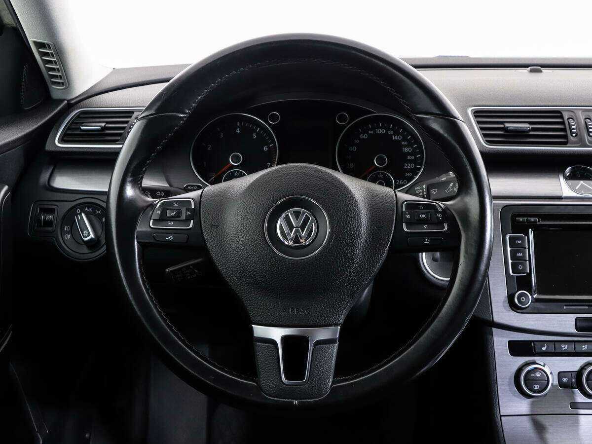 Volkswagen Passat, 2014 Фото №12