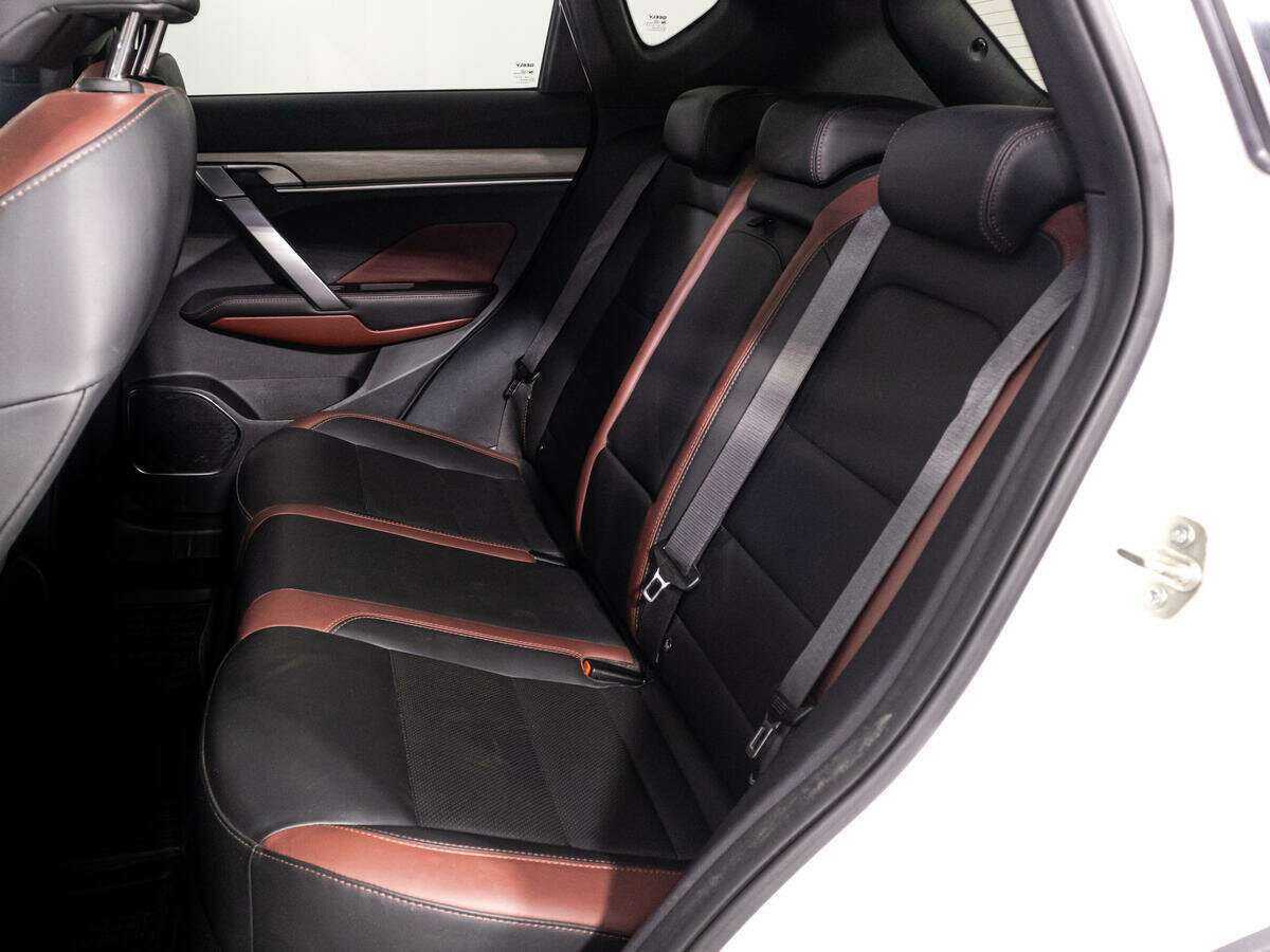 Geely Coolray, 2021 Фото №10