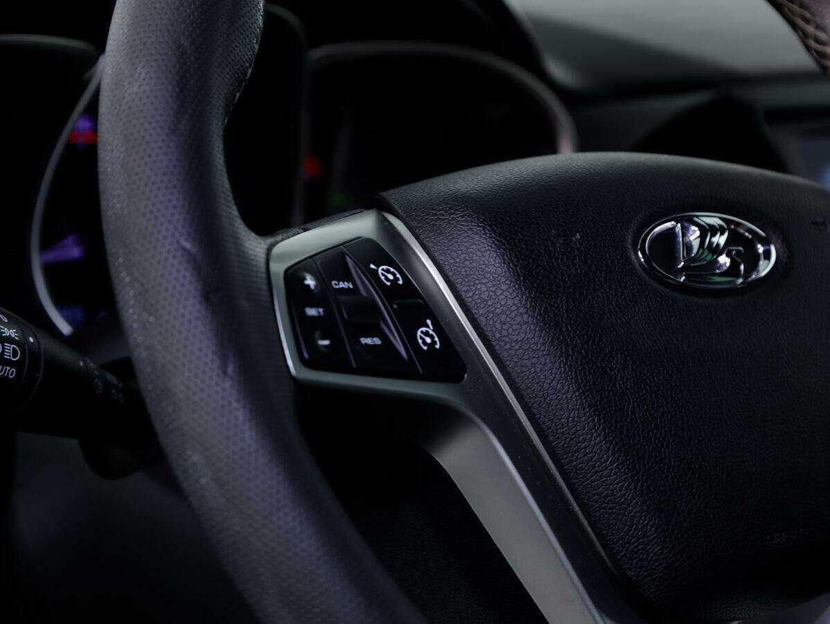 Lada (ВАЗ) Vesta, 2019 Фото №19