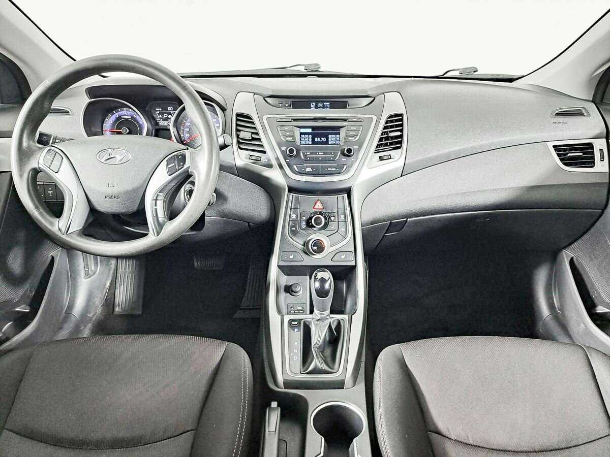 Hyundai Elantra, 2015 Фото №12