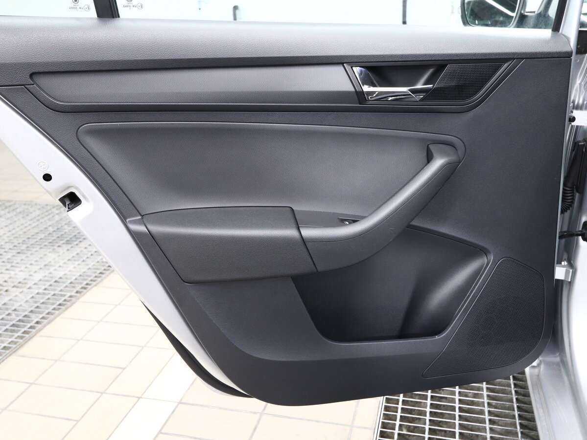 Skoda Rapid, 2018 Фото №12