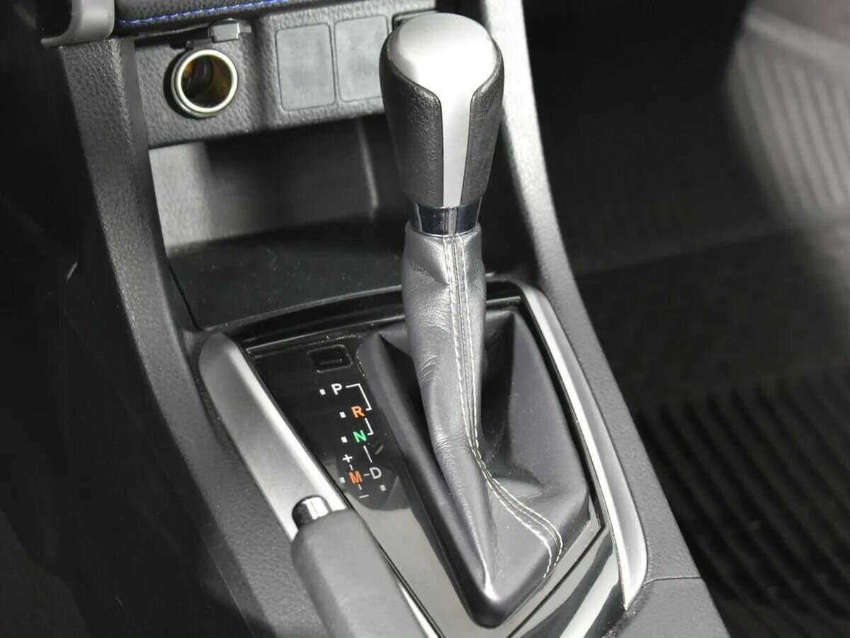 Toyota Corolla, 2018 Фото №13