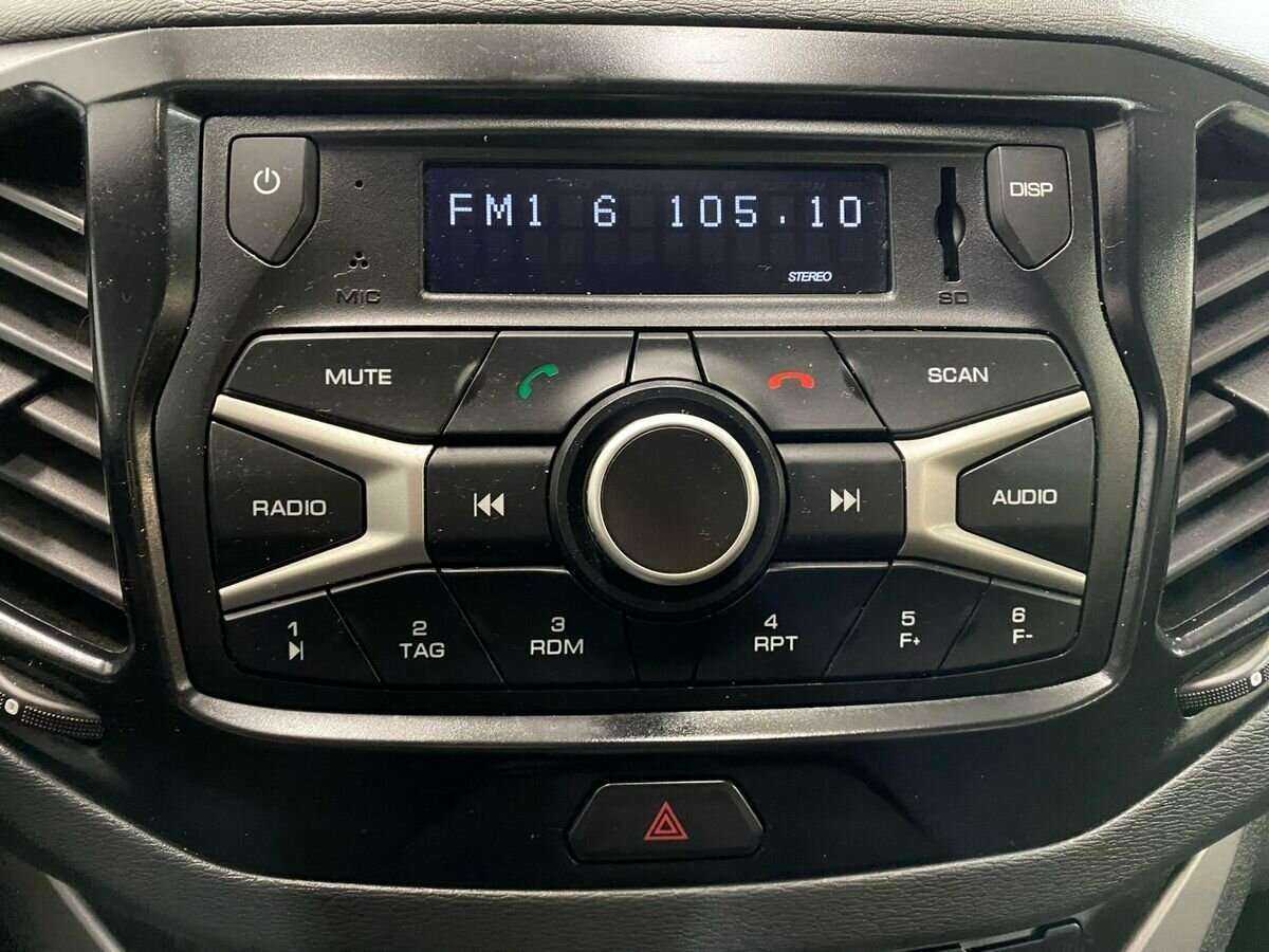 Lada (ВАЗ) Vesta SW, 2019 Фото №14