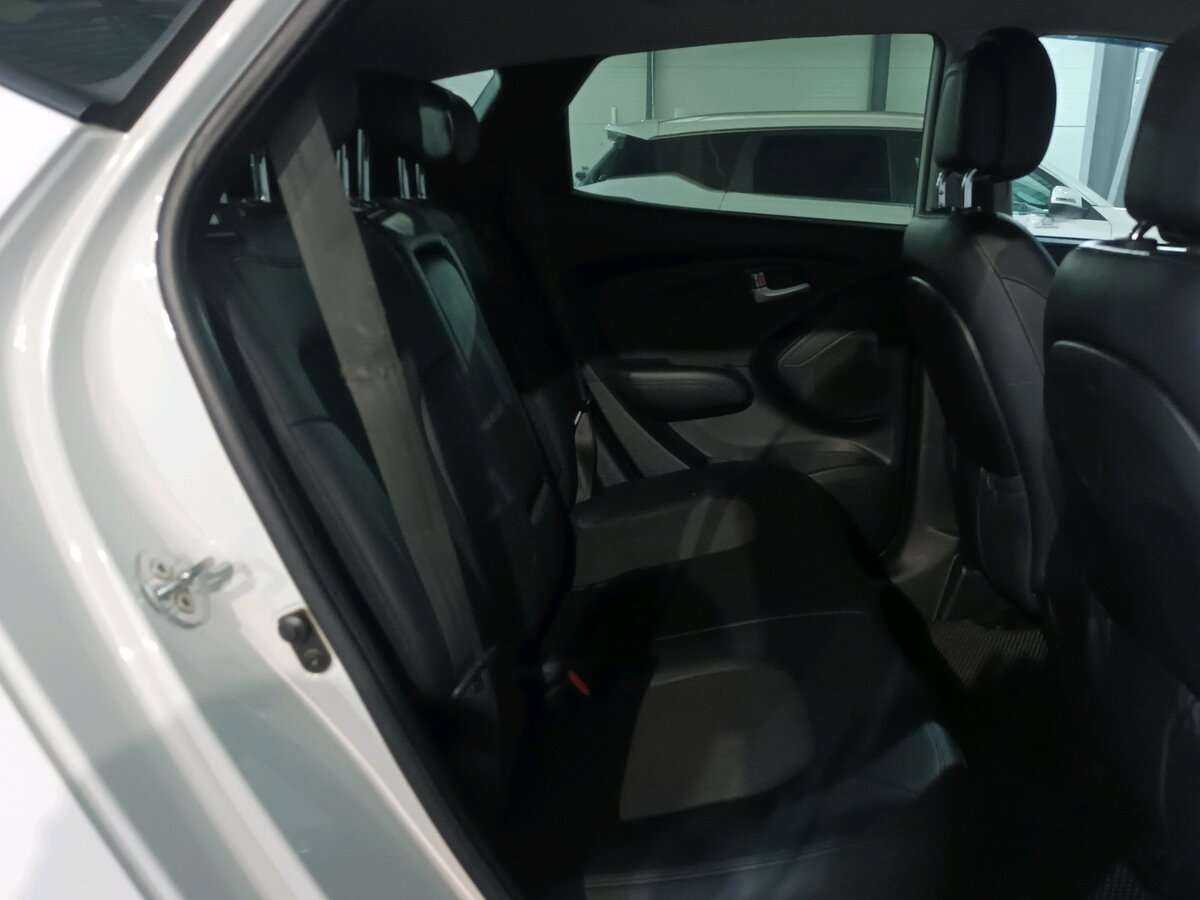 Hyundai ix35, 2012 Фото №12