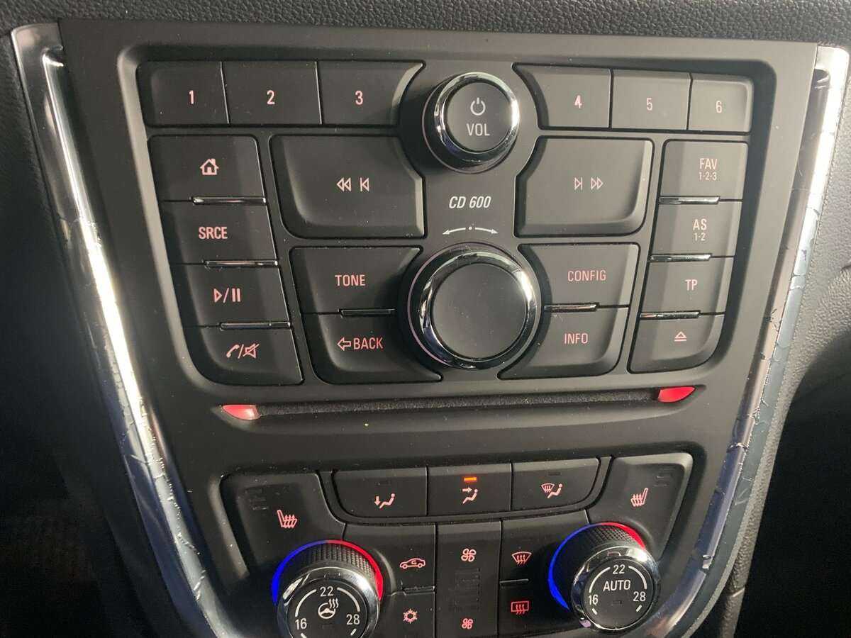 Opel Mokka, 2014 Фото №13