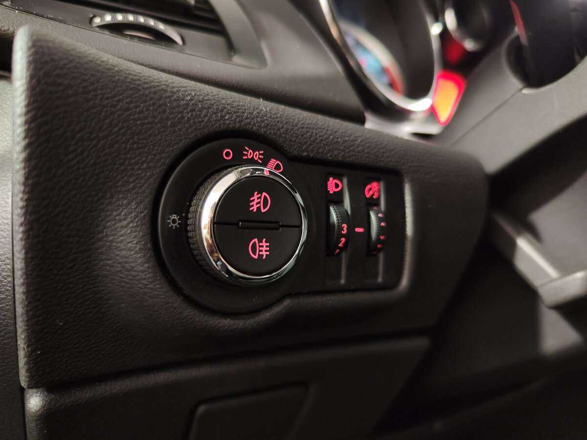 Opel Astra, 2012 Фото №19