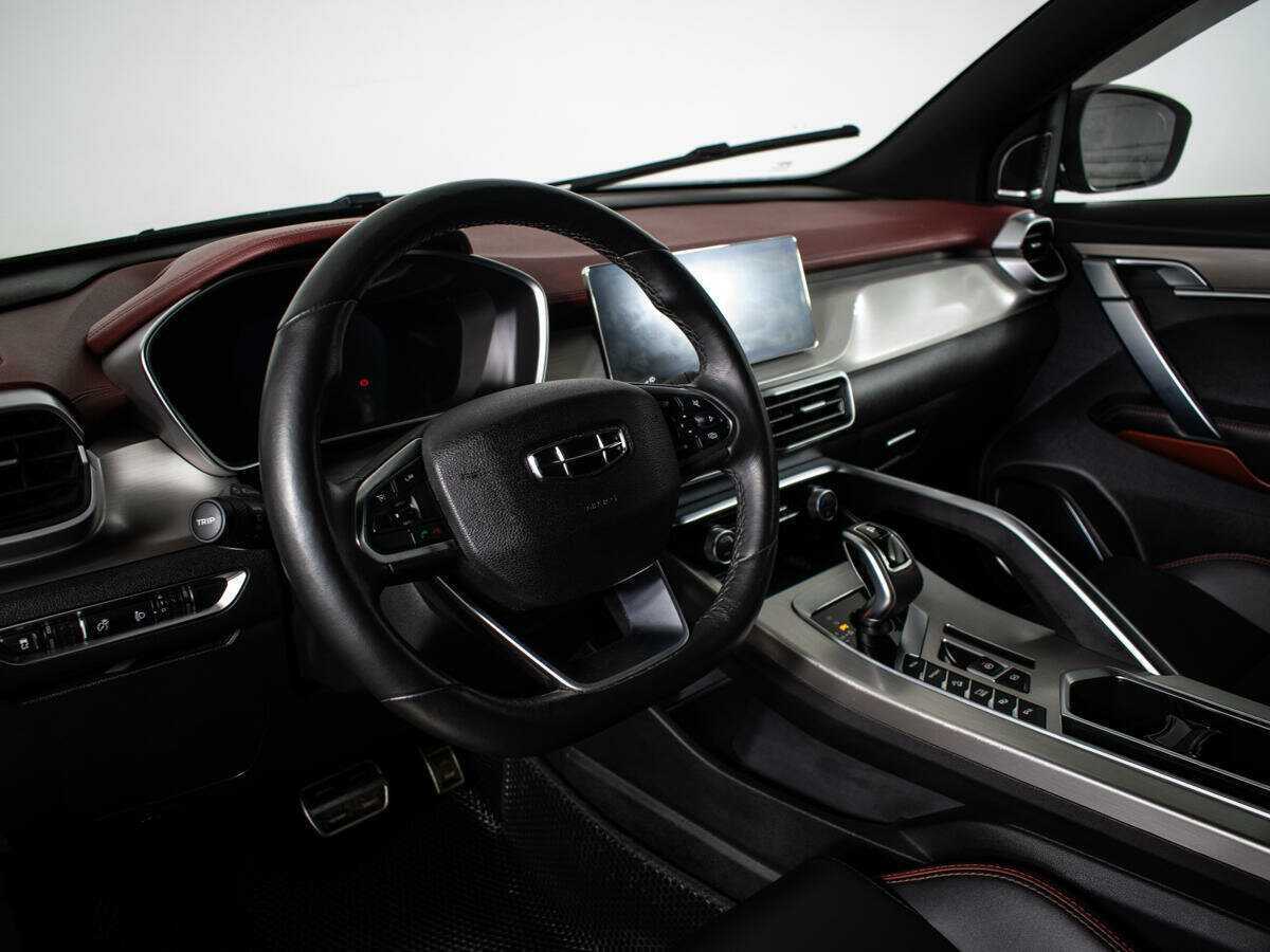 Geely Coolray, 2021 Фото №11