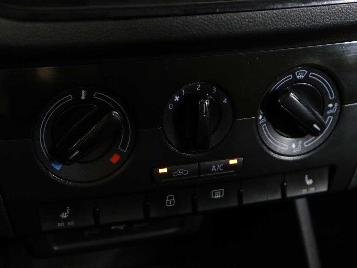 Skoda Rapid, 2021 Фото №17