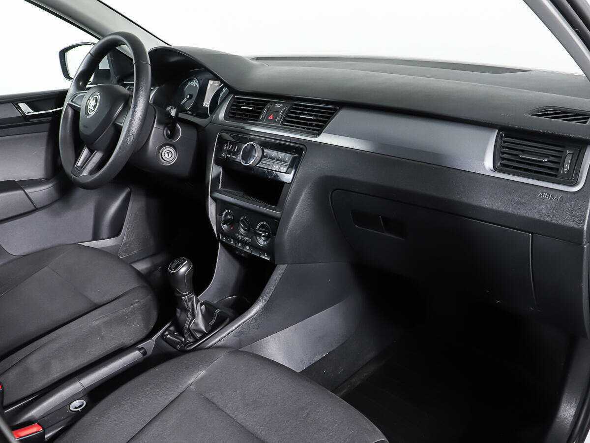 Skoda Rapid, 2017 Фото №9