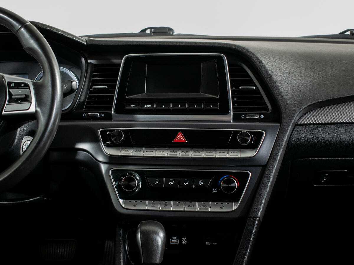 Hyundai Sonata, 2018 Фото №9