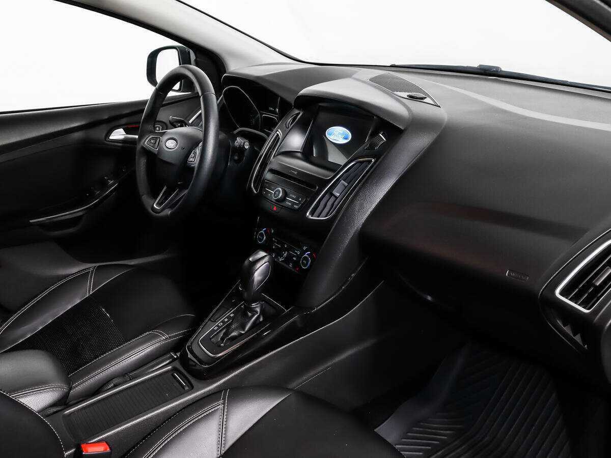 Ford Focus, 2018 Фото №12