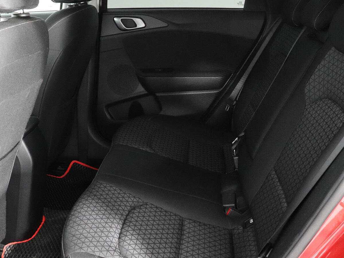 Kia Ceed, 2019 Фото №11