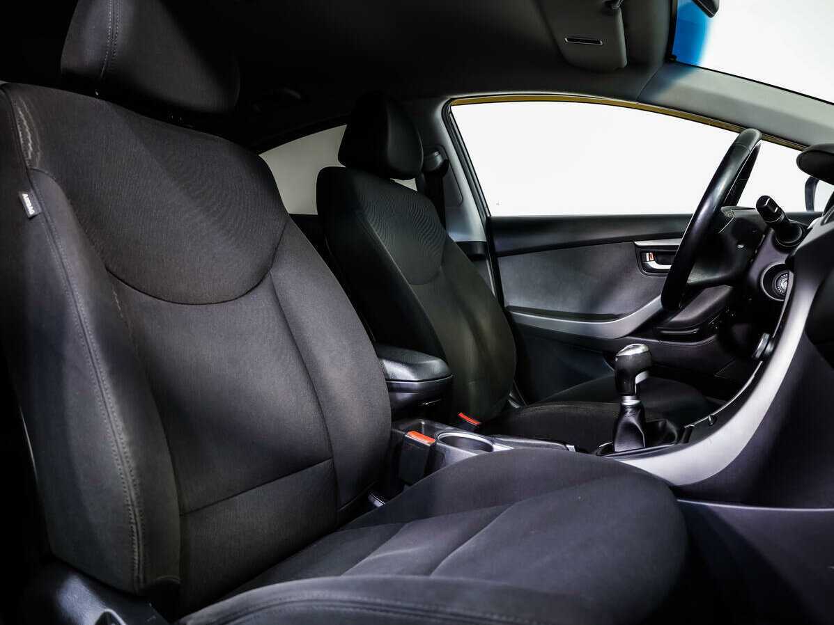 Hyundai Elantra, 2015 Фото №11