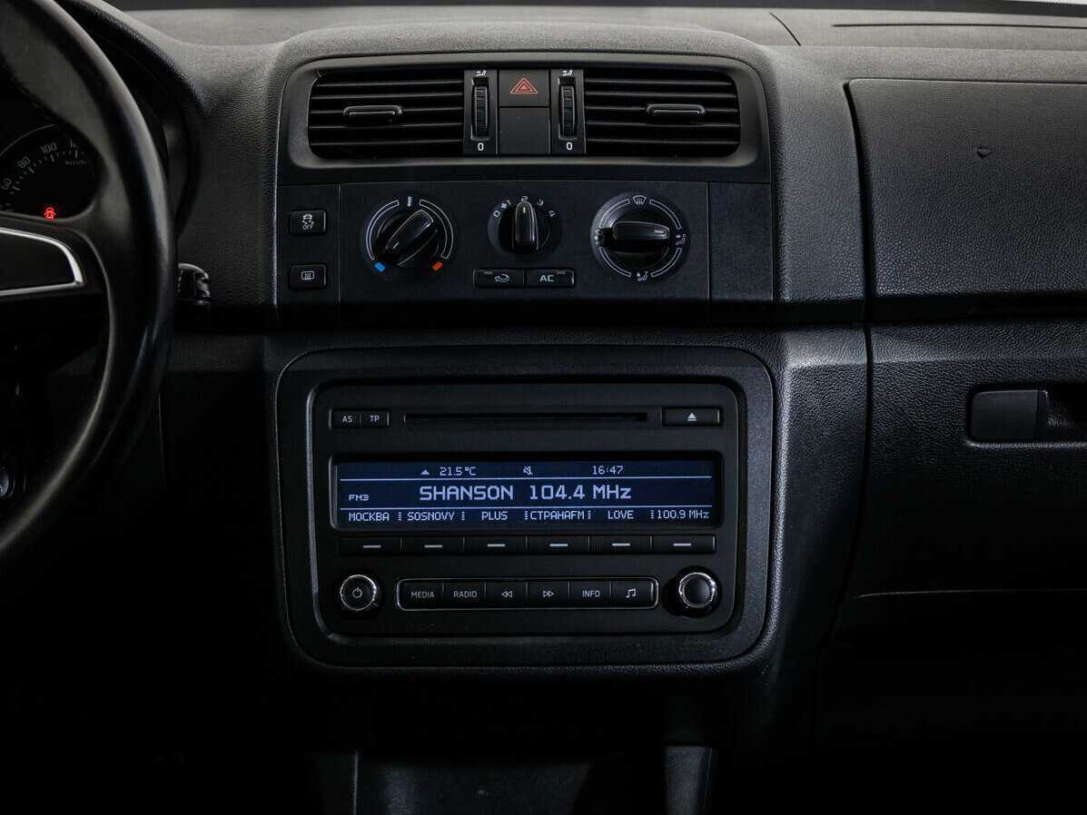 Skoda Fabia, 2014 Фото №14