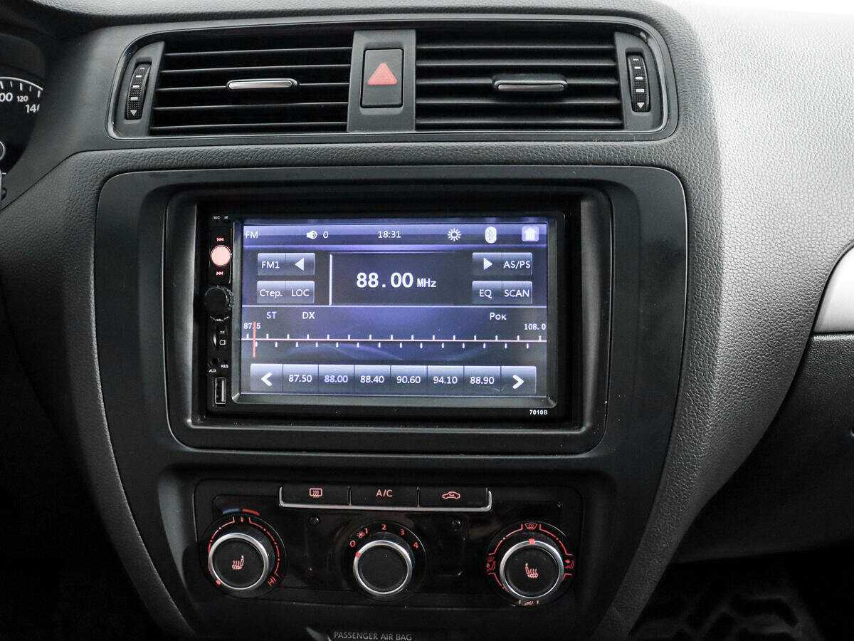 Volkswagen Jetta, 2012 Фото №13