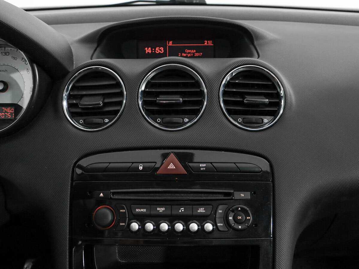 Peugeot 308, 2012 Фото №14