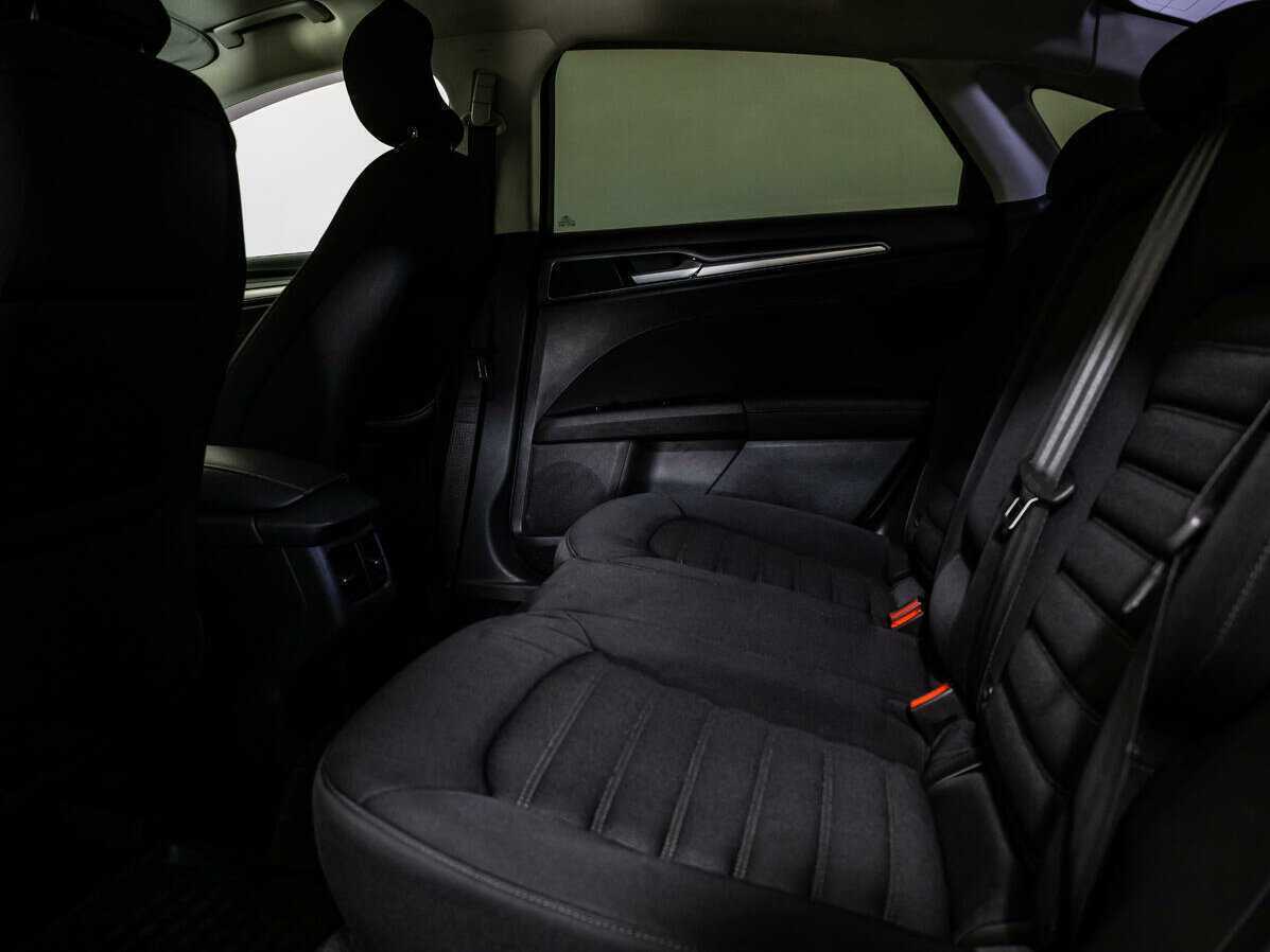 Ford Mondeo, 2015 Фото №9