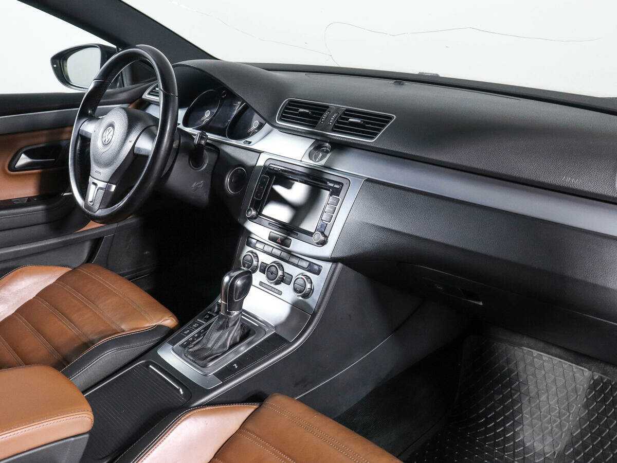 Volkswagen Passat CC, 2013 Фото №7