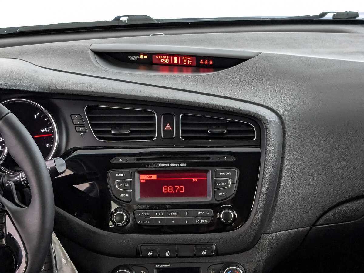 Kia Ceed, 2013 Фото №13