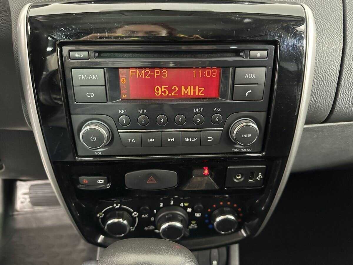 Nissan Terrano, 2015 Фото №12