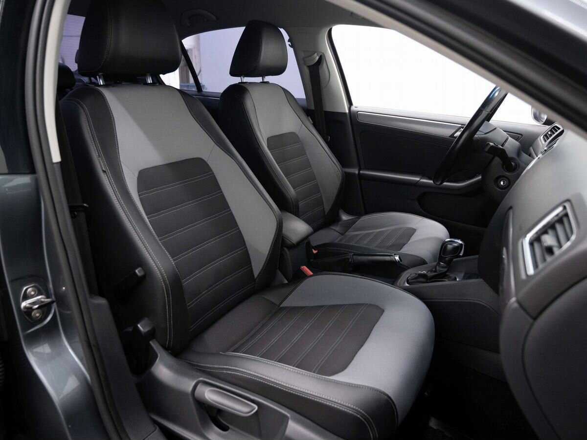 Volkswagen Jetta, 2012 Фото №12