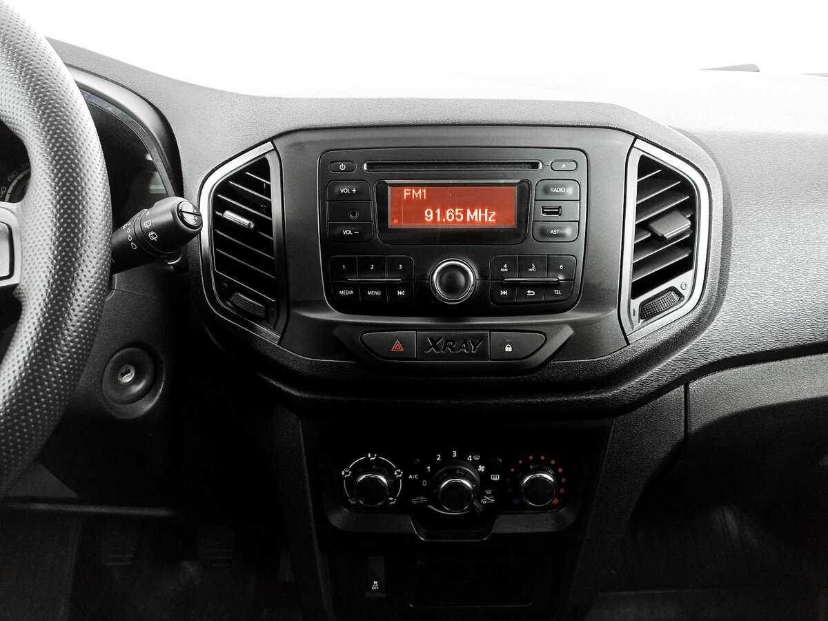 Lada (ВАЗ) XRAY, 2017 Фото №15