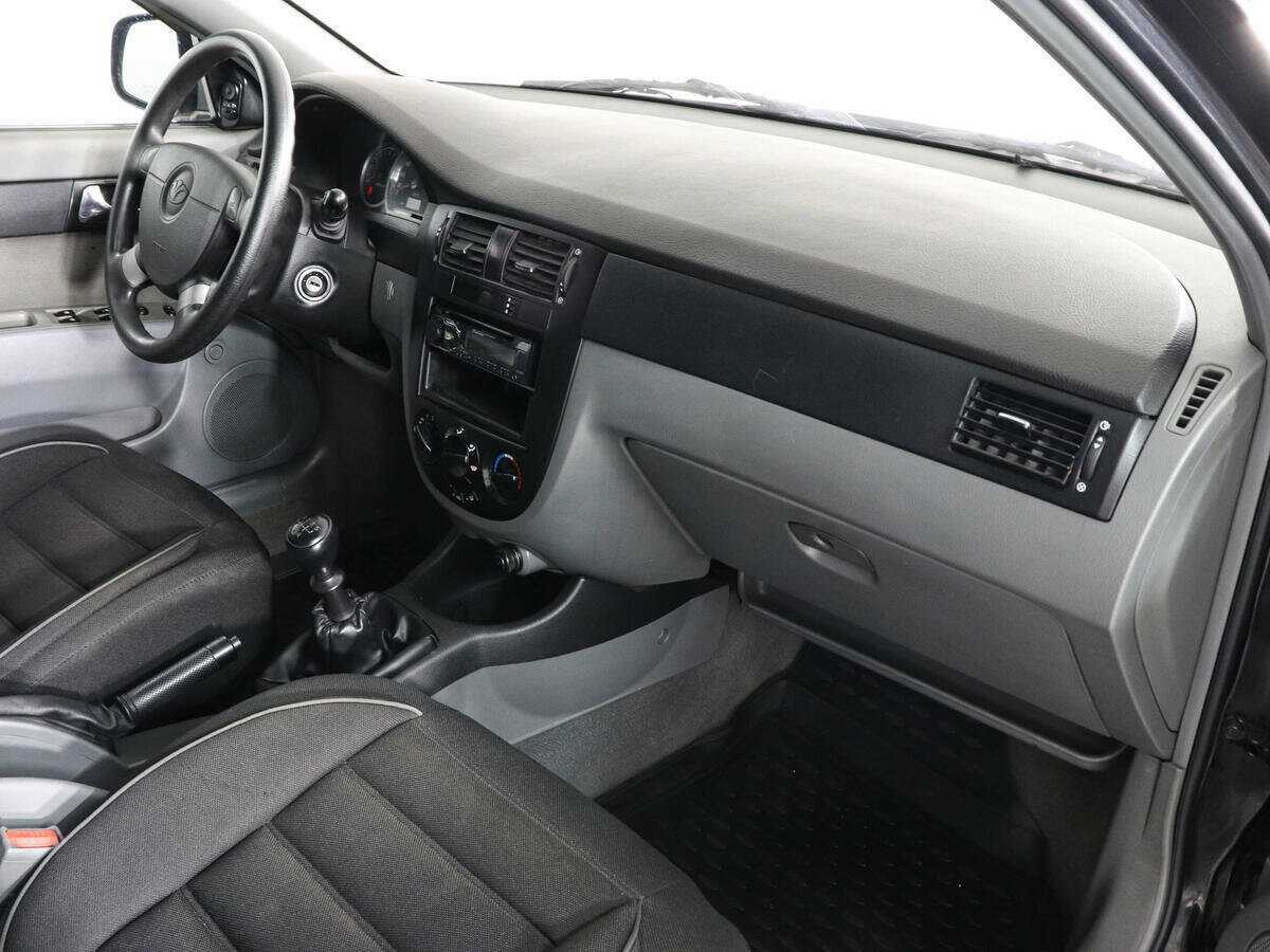 Daewoo Gentra, 2015 Фото №6