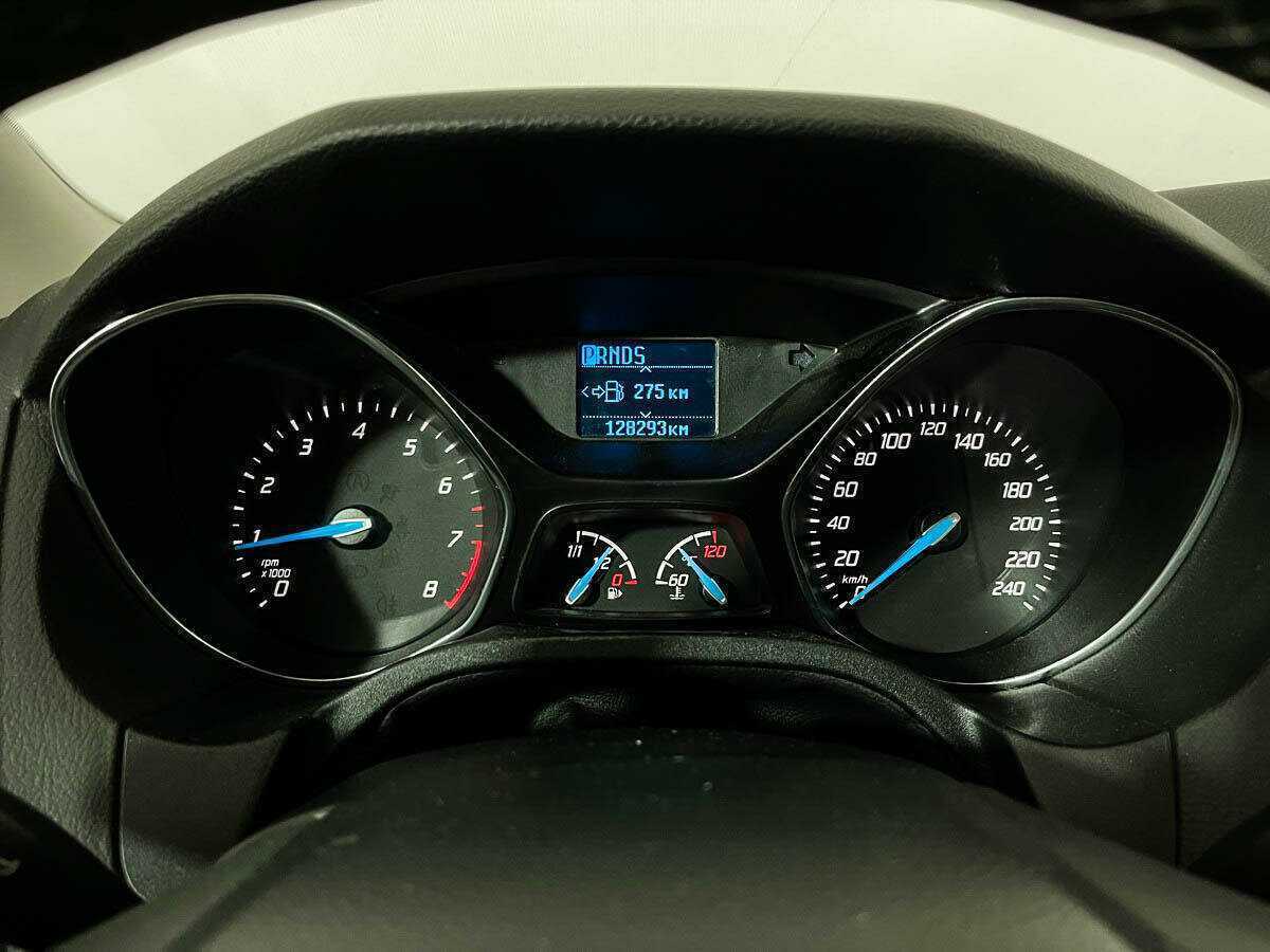 Ford Focus, 2015 Фото №9