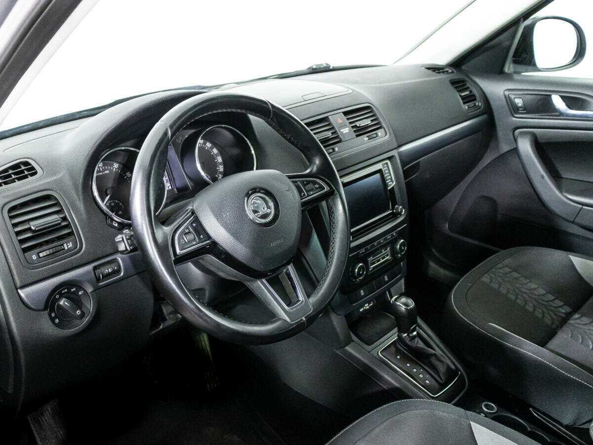 Skoda Yeti, 2015 Фото №11