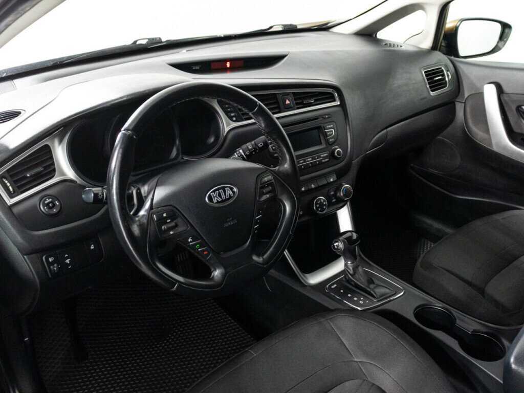 Kia Ceed, 2016 Фото №11