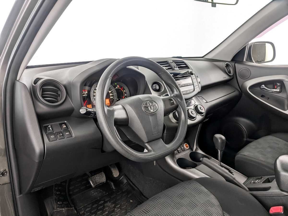 Toyota RAV4, 2012 Фото №16