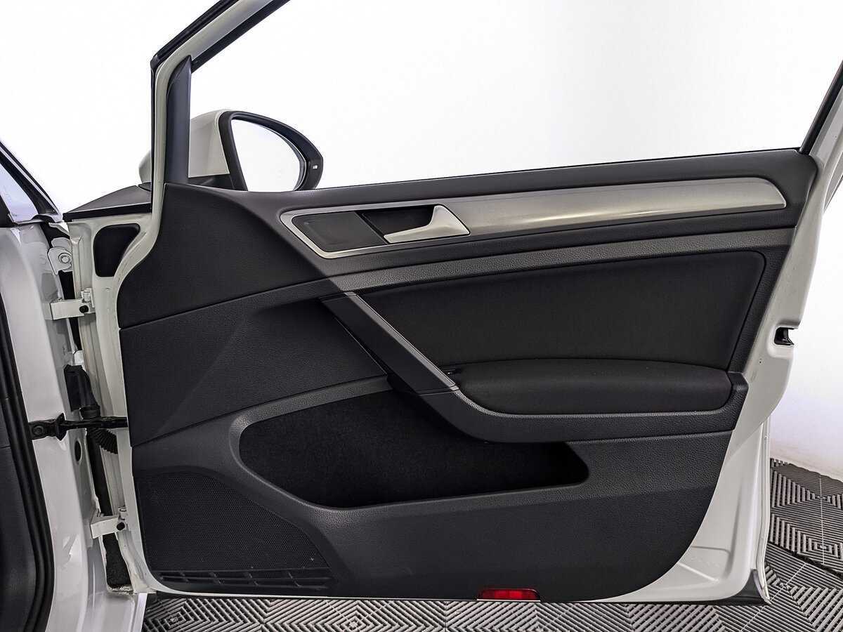 Volkswagen Golf, 2014 Фото №25