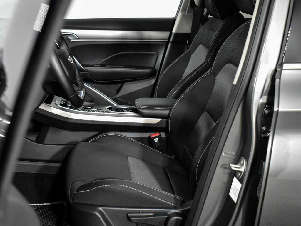 Geely Coolray, 2022 Фото №12