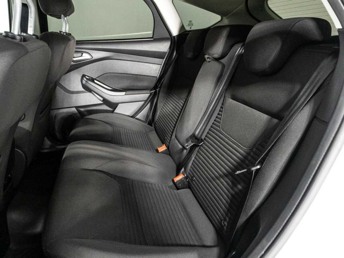 Ford Focus, 2018 Фото №10