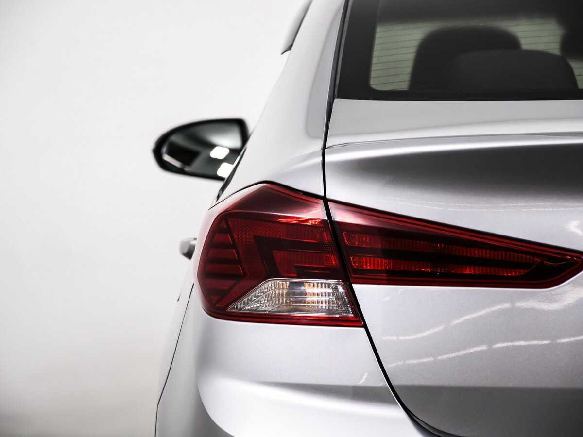Hyundai Elantra, 2020 Фото №15
