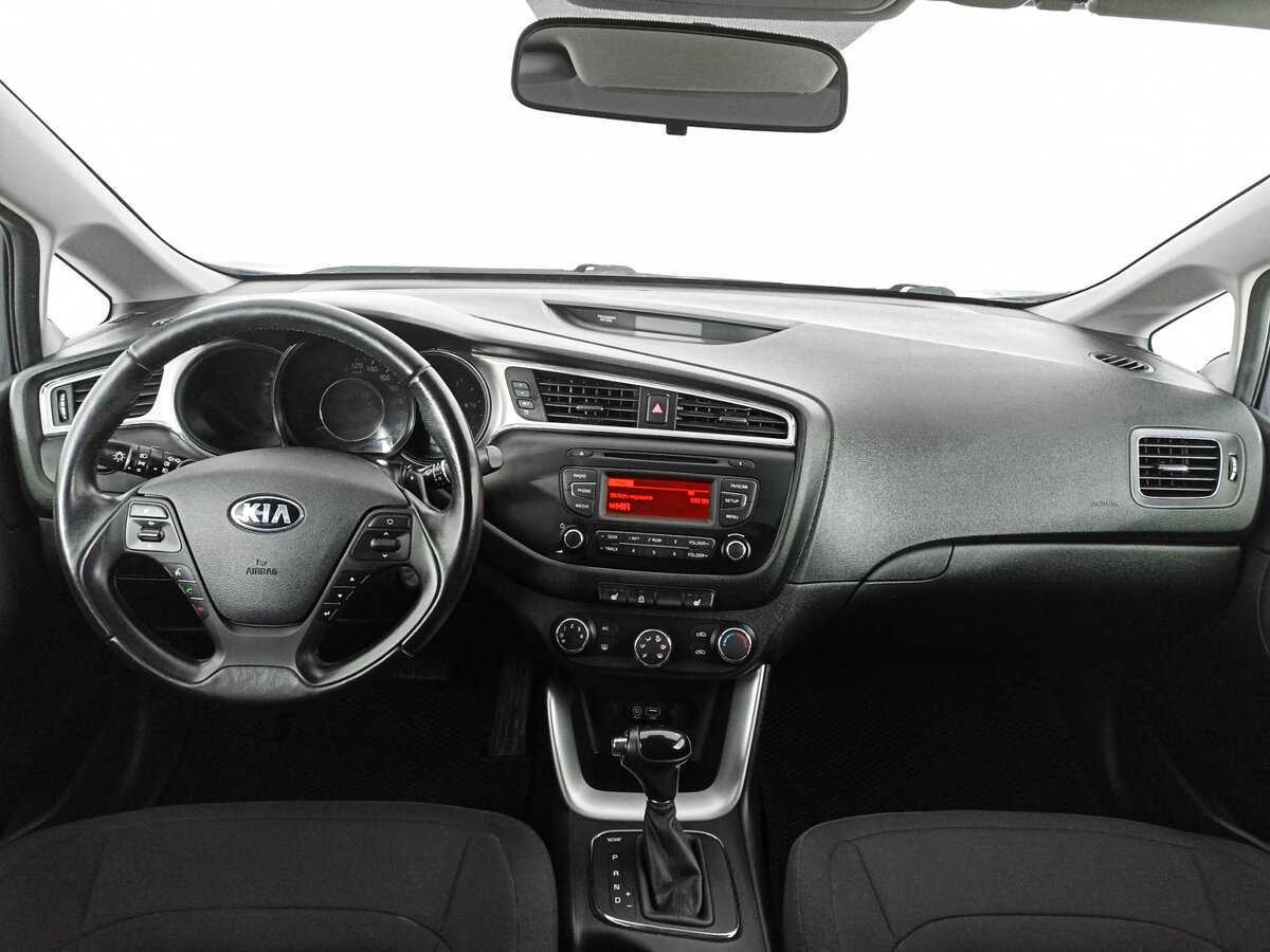 Kia Ceed, 2017 Фото №12