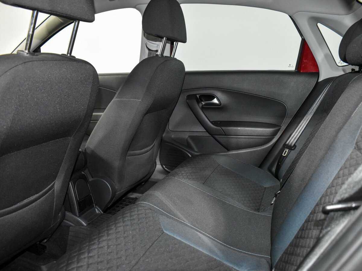 Volkswagen Polo, 2019 Фото №10