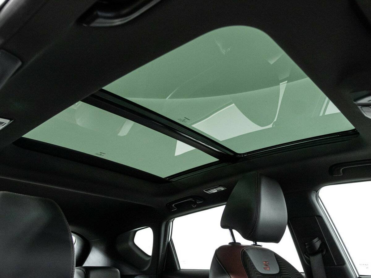 Geely Coolray, 2021 Фото №21