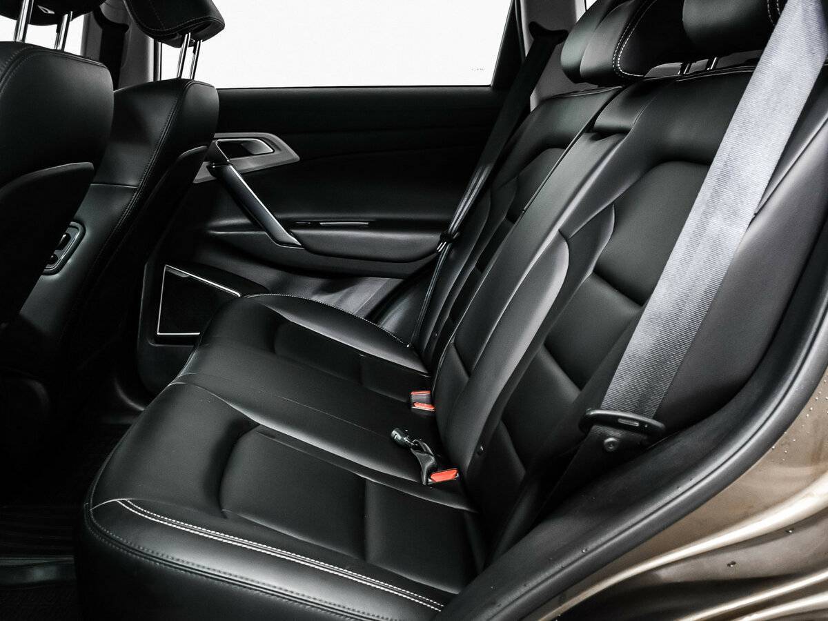 Geely Atlas, 2019 Фото №13