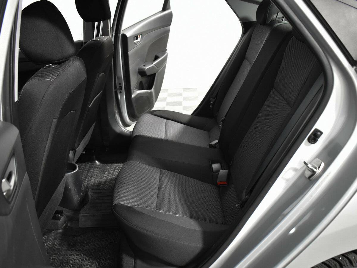 Hyundai Solaris, 2017 Фото №12