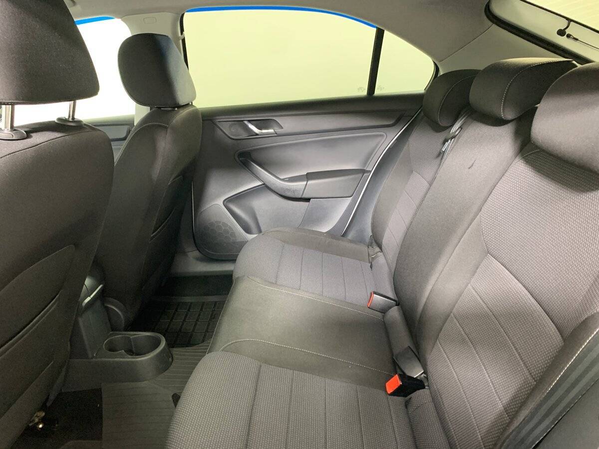 Skoda Rapid, 2015 Фото №18