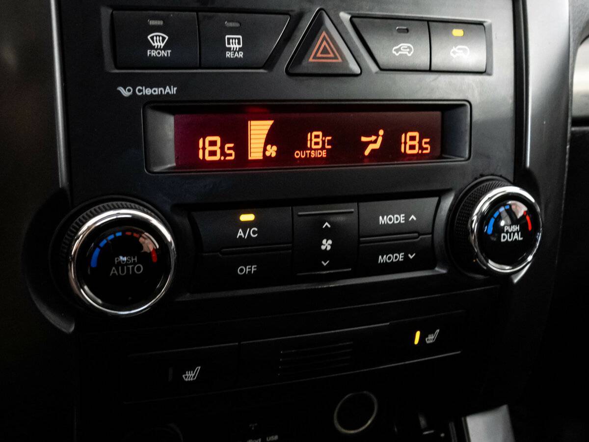 Kia Sorento, 2012 Фото №13