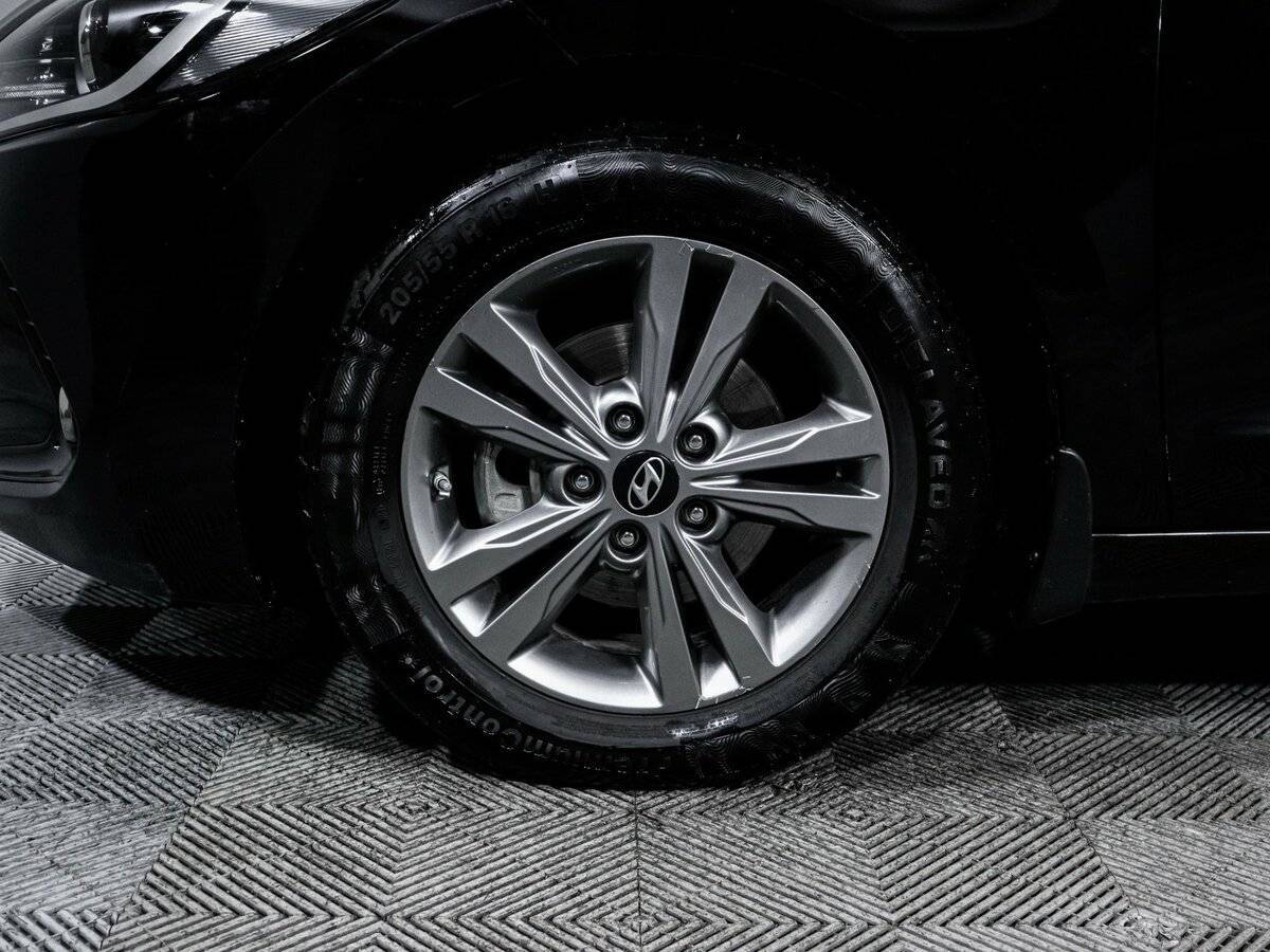 Hyundai Elantra, 2016 Фото №13