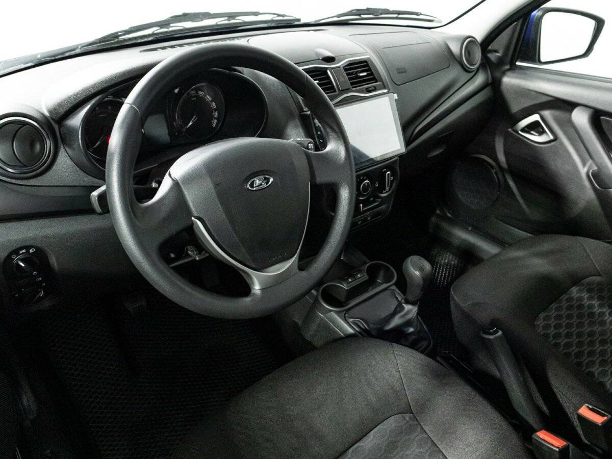 Lada (ВАЗ) Granta, 2022 Фото №11